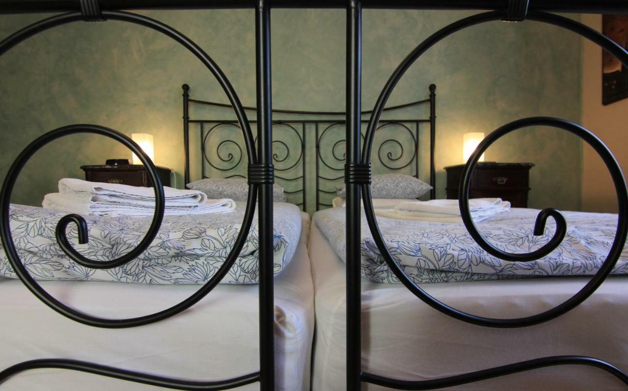 Mala Strana Apartment 1 Prague Luaran gambar
